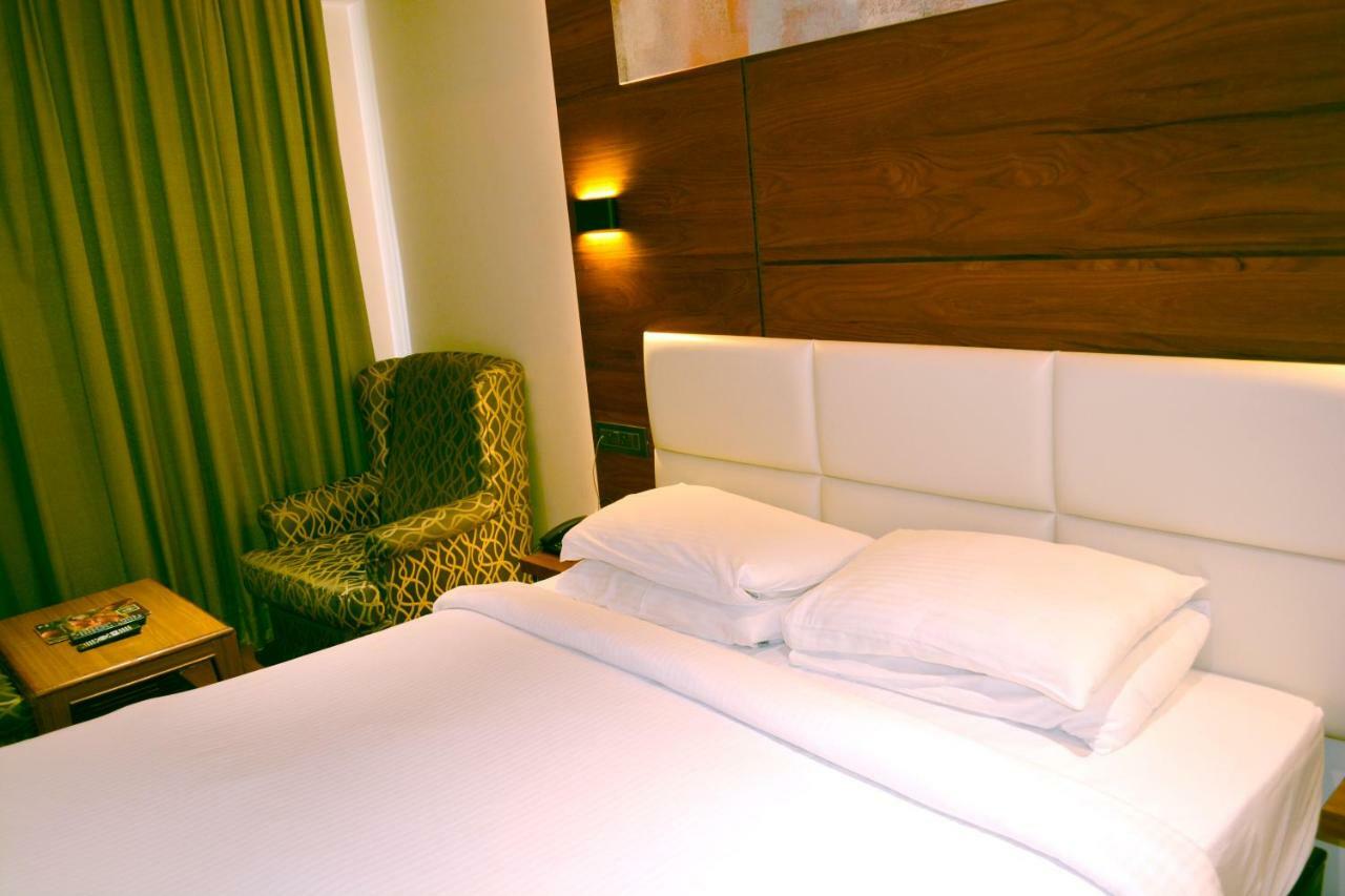 Rk Residency Hotel Tiruppur Exterior photo