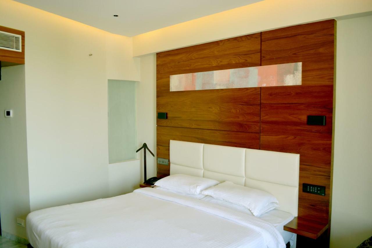 Rk Residency Hotel Tiruppur Exterior photo